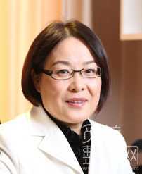 【点击右方咨询窗口预约上海华美整形医生】 上海华美整形医院许再荣做双眼皮多少钱?好吗