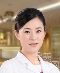 【点击右方咨询窗口预约上海华美整形医生】 上海华美整形医院许再荣做双眼皮多少钱?好吗
