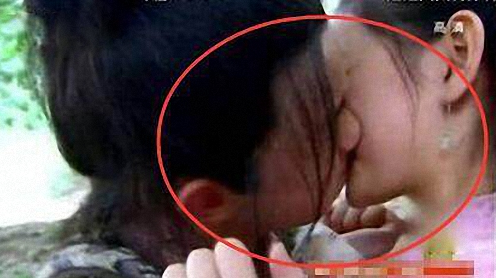 当红男星的荧屏初吻:鹿晗吴亦凡吻得唯美 他被