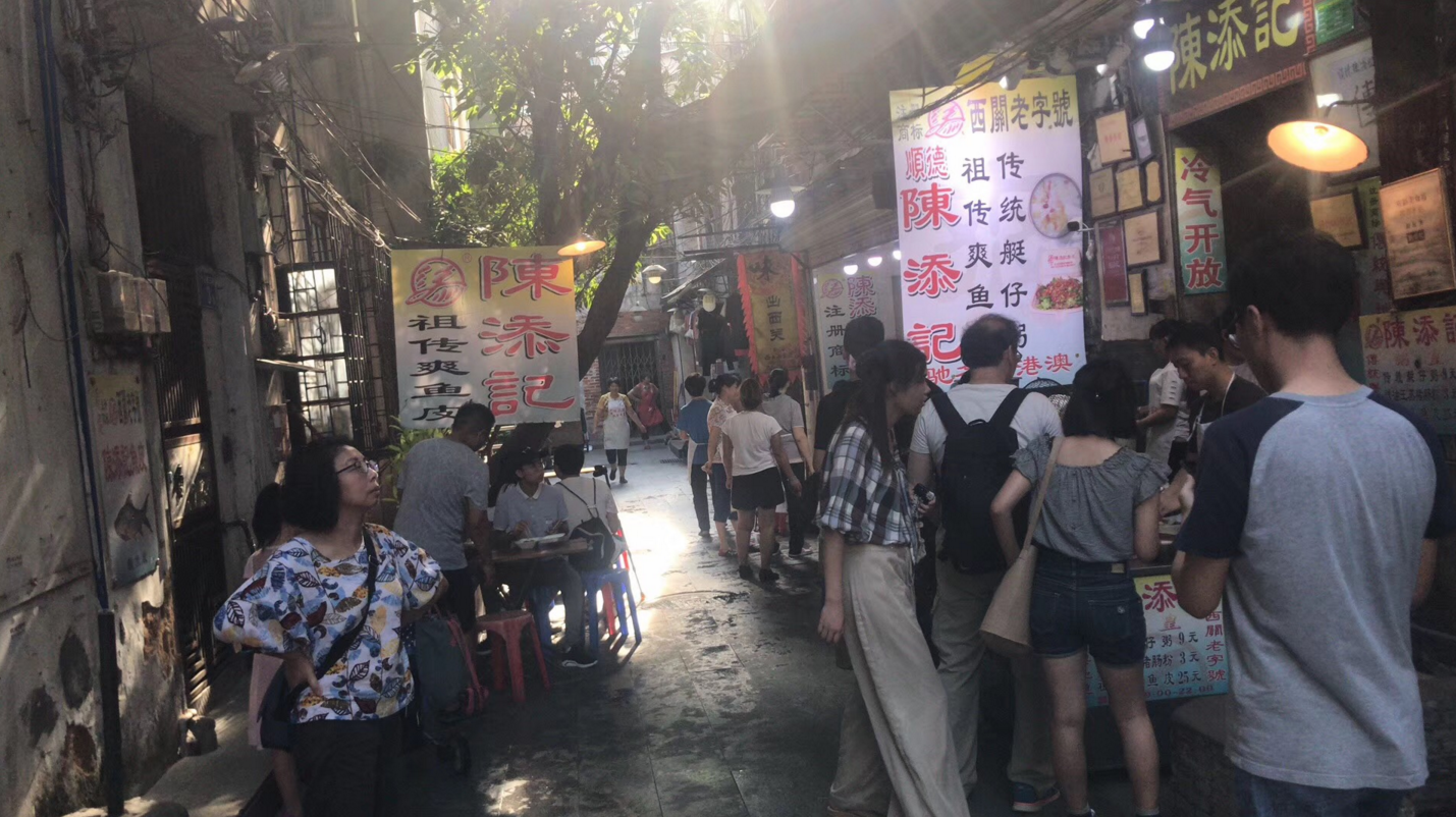 小腿吸脂术后两个月了 深圳颜美怎么样
