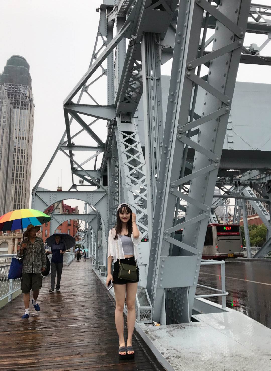我本身其实不是很胖的那种,可能因为久坐的原因腿型特别不好看