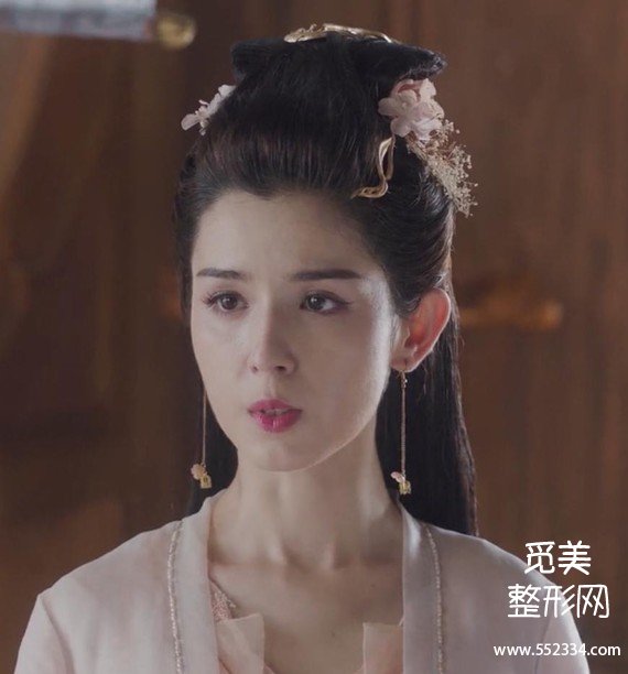 《天舞纪》美到全网夸的哈尼克孜 脸怎么了?